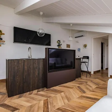 Casa Domotica Di Lusso In Centro Citta Holiday home *